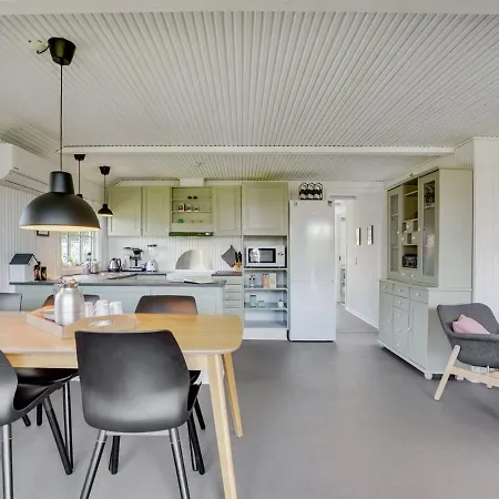 Aage - 300m To The Inlet By Interhome Оттеруп